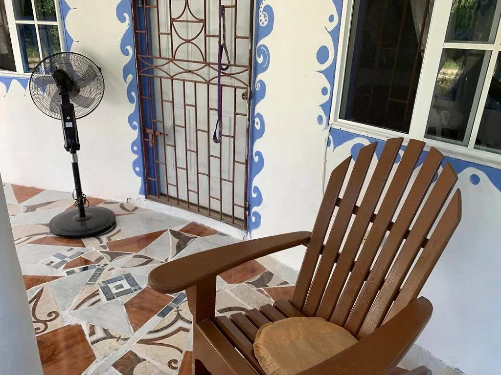Robin Hood Guest House Port Antonio 0*,  Jamaica