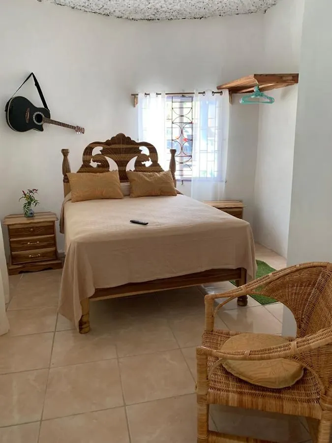 Robin Hood Guest House Port Antonio Jamaica